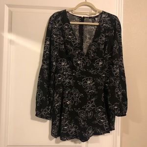 NWOT skort Romper (L) NWOT